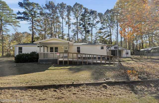 Photo of 220 Tree Lane