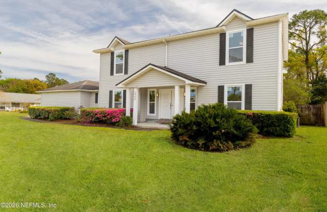 2450 FALLEN TREE Drive W