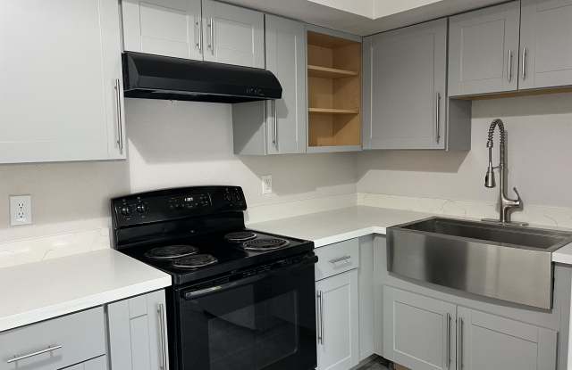 6737 West Myrtle Avenue #1