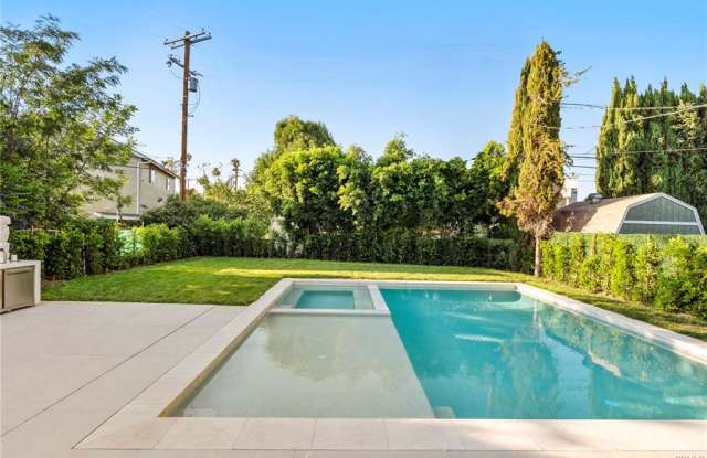 17827 Miranda Street