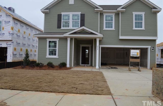 252 Summer Ranch Drive - 252 Summer Ranch Dr, Fuquay-Varina, NC 27526