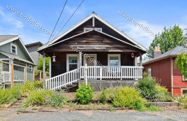 4731 North Depauw Street - 4731 North Depauw Street, Portland, OR 97203