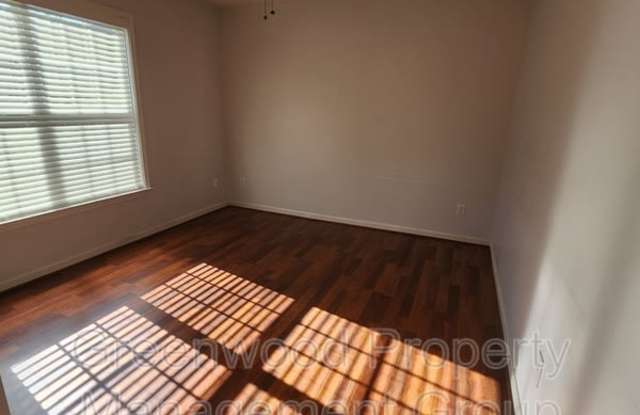 5925 Bluestem Circle