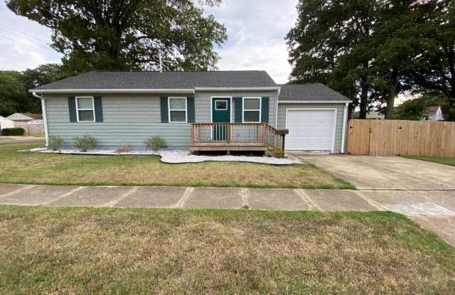 Ocean View Home Ready NOW! 3 Blocks to Beach Access! Pet Friendly, All Appliances Included!
