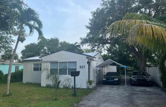 627 SW 9th St - 627 Southwest 9th Street, Hallandale Beach, FL 33009