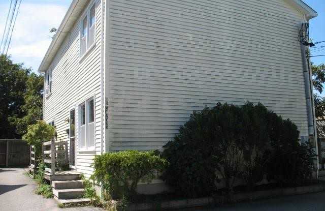27 WEAVER Avenue