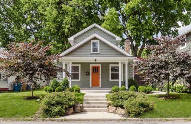 926 East 49th Street