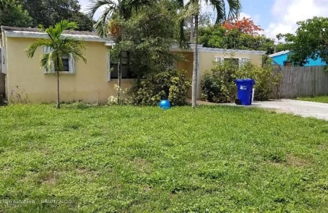 1416 NE 28th St - 1416 Northeast 28th Street, Pompano Beach, FL 33064