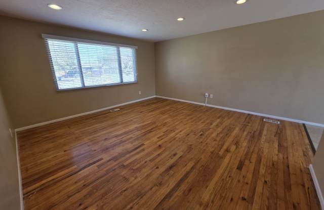 9639 S Dana Cir; Unit A