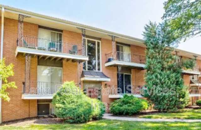 Photo of 12401 E 40th St