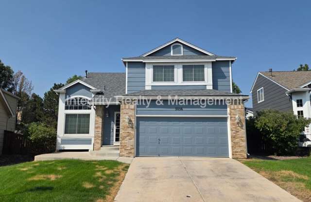 3 Bed/3.5 Bath, 2296 Sqft - 5056 Weeping Willow Cir
