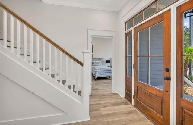 311 Peachtree Street