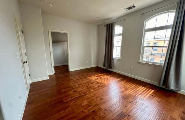 REMODELED TOWNHOME WITH THOUGHTFUL UPGRADES | CALM SETTING