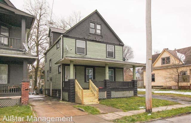 1119 E 113th Street - 1119 East 113th Street, Cleveland, OH 44108