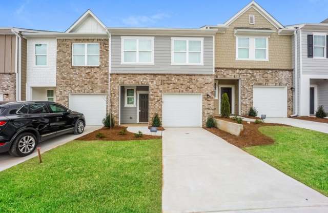 553 Magnolia Circle
