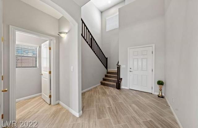 109 STRONE Street
