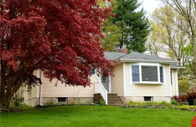 28 Barnett Road E