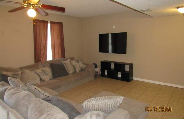 1853 Whispering Oaks Lane