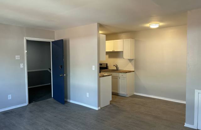 5269 E. 126ths Street, 69-103