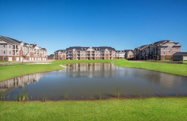 Flats at Spring Mill Station