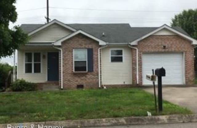 250 Grassmire - 250 Grassmire Drive, Clarksville, TN 37042