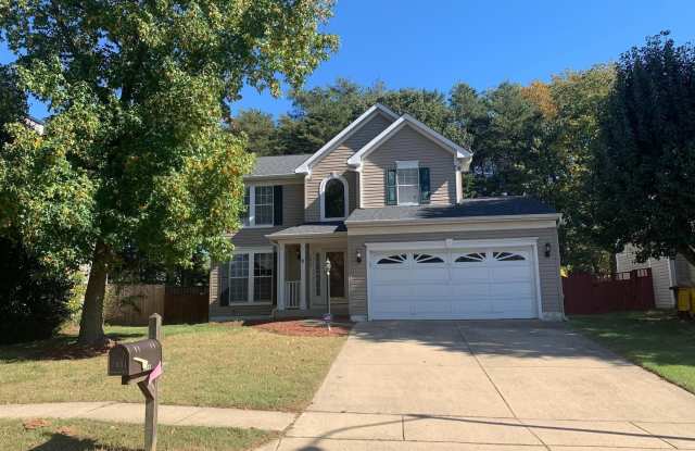 Beautiful spacious 3bd 3.5bth single family home with 2 car garage.
