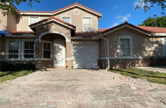 27563 SW 137th Ct