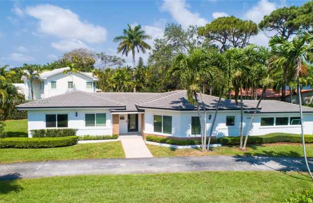 4020 Riviera Dr - 4020 Riviera Drive, Coral Gables, FL 33146