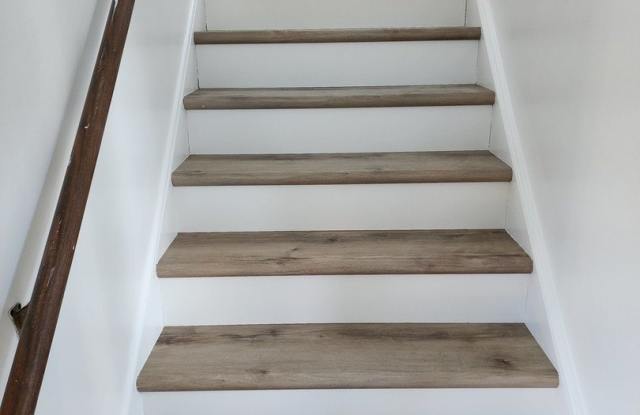 1077 Courtland Drive