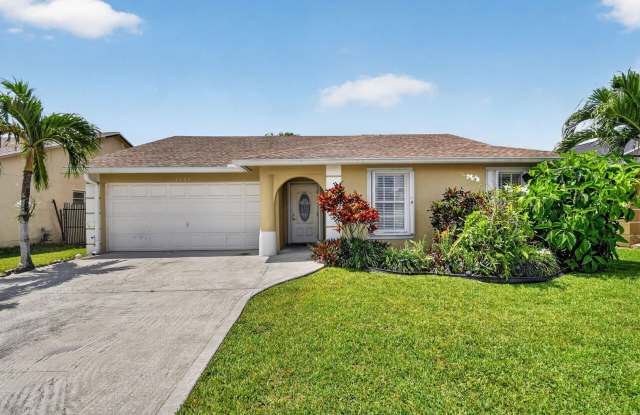 Sophisticated 3BD/2BA Furnished Single-Family Home in the Heart of Greenacres Gated Community