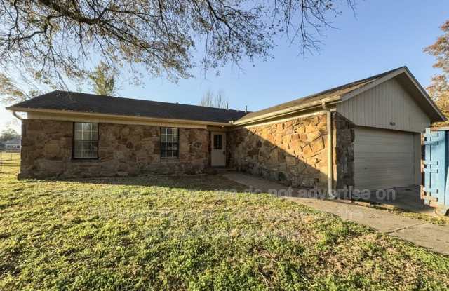 Photo of 10624 E 113th St N