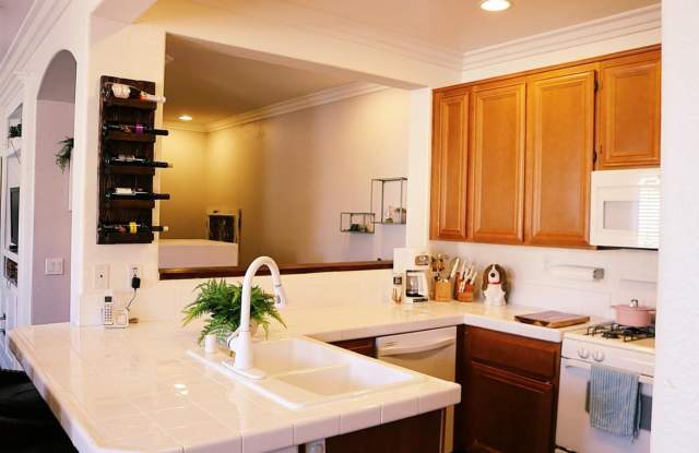 2744 Crown Ridge Road