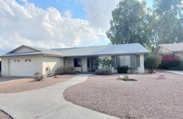 5041 E Mesquite Wood Court