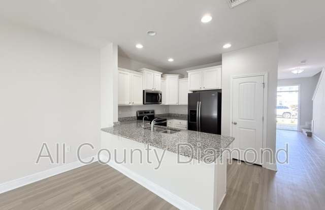 7682 Shadow Lake Dr