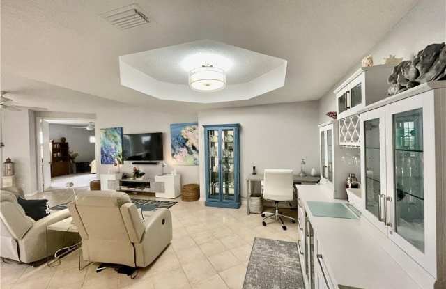 24361 Sandpiper Isle