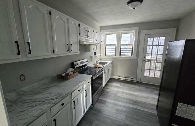 2111 Bellevue Avenue - 1