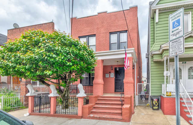 41 GREENVILLE AVE