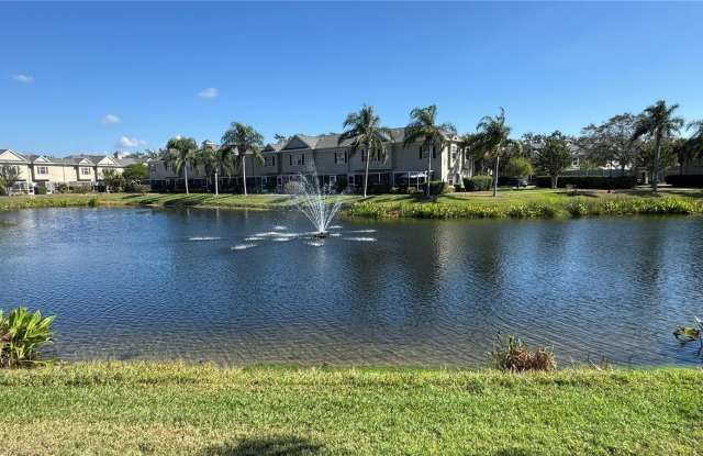 7729 PLANTATION CIRCLE