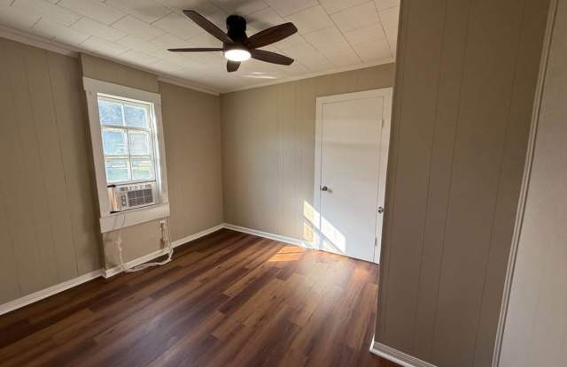 3 Bedroom 1 Bathroom Home for Rent