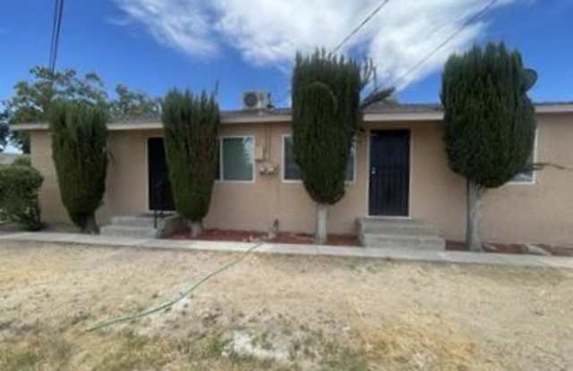 1137 Jones Avenue - 1141
