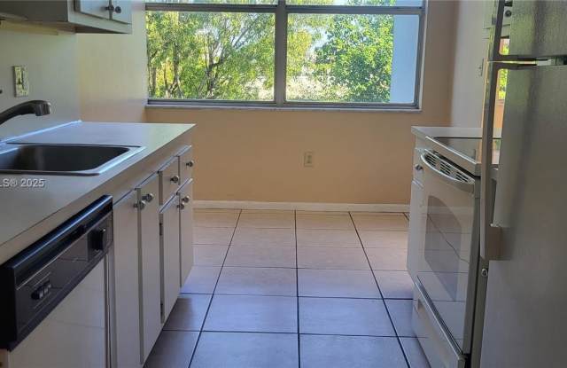 1300 NE Miami Gardens Dr