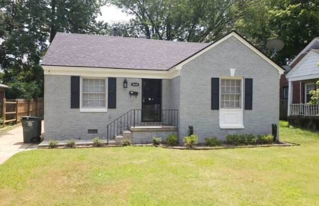 3609 Marion Ave