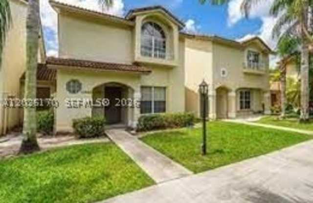 10851 NW 3rd Ct