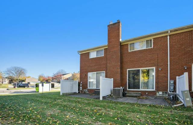 13817 Bonington Drive