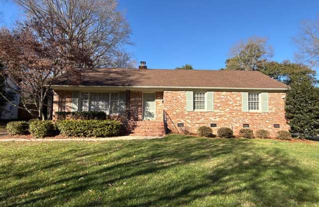 Photo of COMING SOON: 12/22/25: Beautiful Ranch in Myers Park!