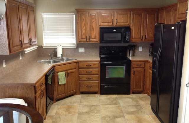 Photo of 5010 Coyote Run