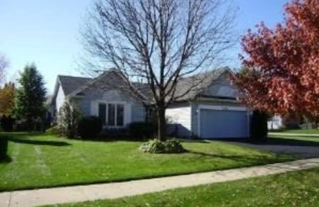 2327 Meadowview Court - 2327 Meadowview Court, Aurora, IL 60502