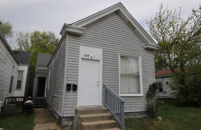 1709 West Gaulbert Avenue - 1709 West Gaulbert Avenue, Louisville, KY 40210