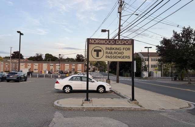 Photo of 211 Central St