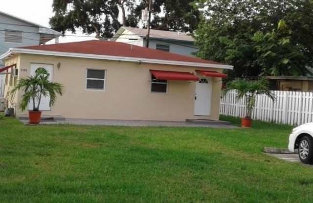 Photo of 6129 Garfield St